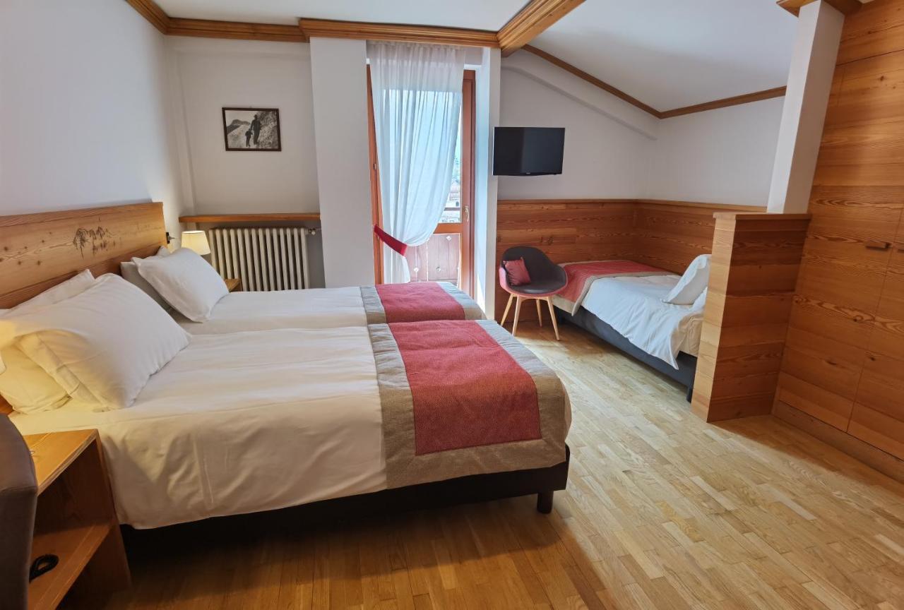 Hotel Croux กูร์มาเยอร์ ภายนอก รูปภาพ