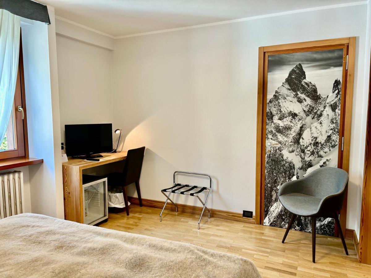 Hotel Croux กูร์มาเยอร์ ภายนอก รูปภาพ
