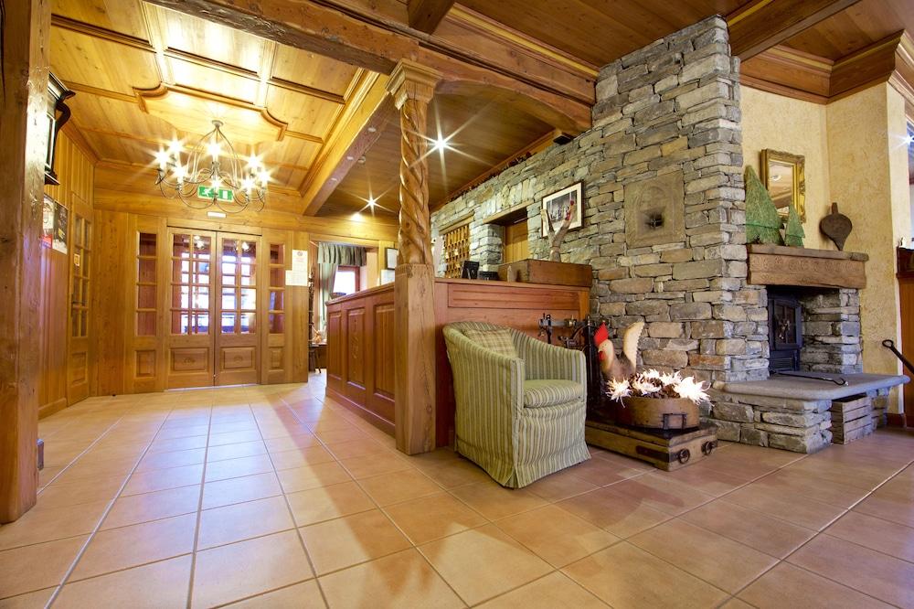 Hotel Croux กูร์มาเยอร์ ภายนอก รูปภาพ